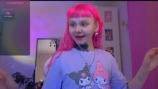 Britney Lynch online show from October 11, 2025, 7:45 pm