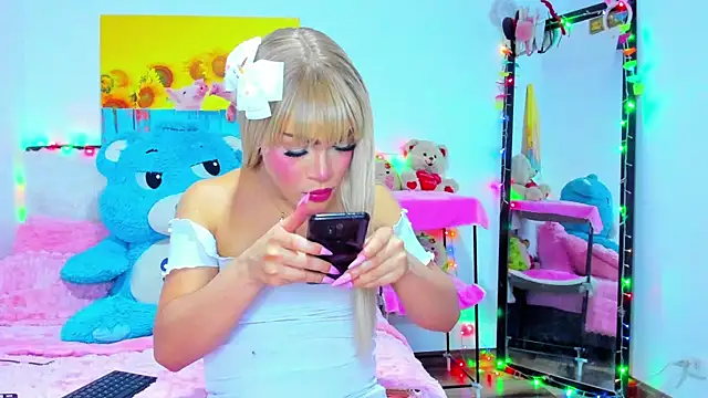 Candy Candy   online show from January 6, 2026, 3:43 am