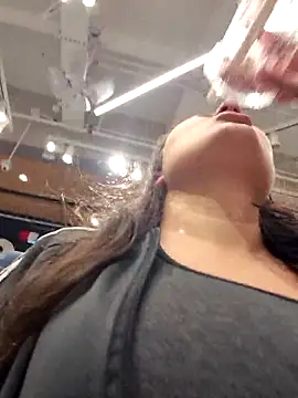 Snapshot of Celeem_ chatting on September 20, 2025, 12:11 am Celeem online show from September 20, 2025, 12:11 am