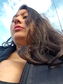 Celeem  online show from April 20, 2026, 10:33 pm