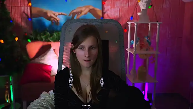 Snapshot of EllaHorton chatting on January 3, 2025, 3:01 pm EllaHorton online show from January 3, 2025, 3:01 pm