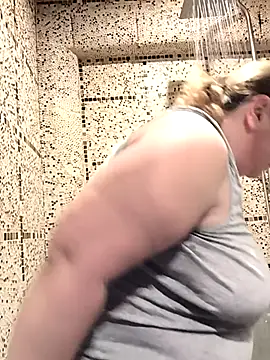 jusichka online show from March 19, 2025, 6:14 am