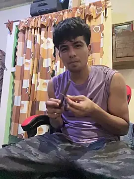 Snapshot of yObal-hot chatting on May 19, 2026, 8:15 pm yObal-hot online show from May 19, 2026, 8:15 pm