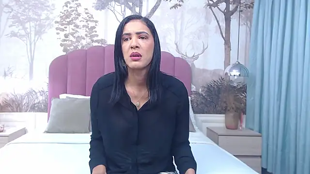 JoannaCox online show from March 3, 2025, 6:44 pm