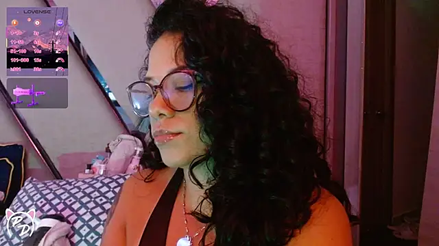 Snapshot of paula_daniela1 chatting on July 18, 2026, 10:02 pm paula daniela1 online show from July 18, 2026, 10:02 pm