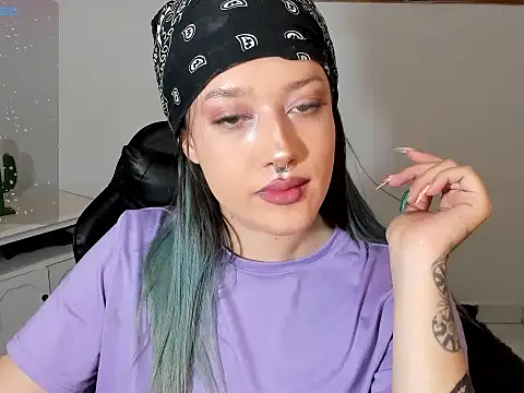 kat apple online show from September 18, 2025, 12:34 am