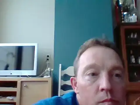 bertolini online show from March 3, 2025, 5:07 pm