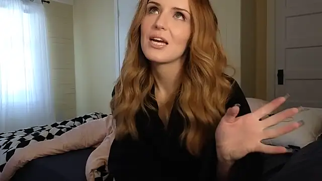 sexylilly69 online show from April 21, 2026, 9:06 pm