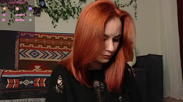 girl with snaketatto0 online show from November 14, 2025, 1:59 am