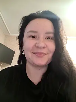 AlexaLexie online show from November 8, 2025, 1:22 pm