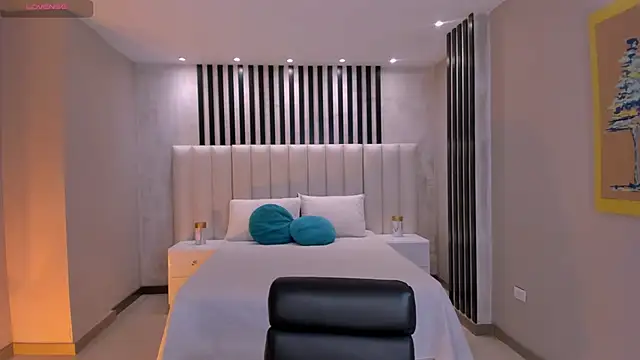 GigiLee  online show from January 22, 2025, 2:15 am