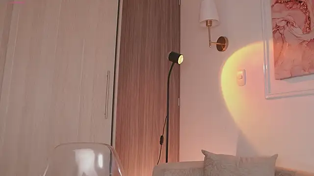 GigiLee  online show from March 16, 2025, 1:49 am