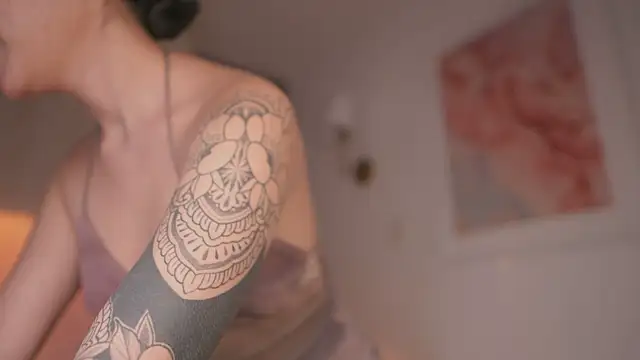 GigiLee  online show from September 14, 2025, 10:09 pm