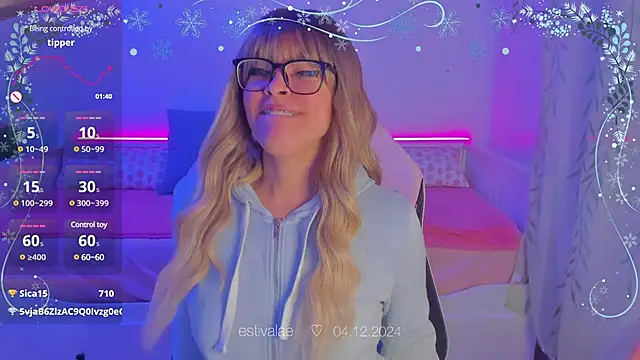 estivalae online show from December 4, 2024, 7:23 pm