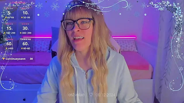 estivalae online show from December 9, 2024, 5:08 pm