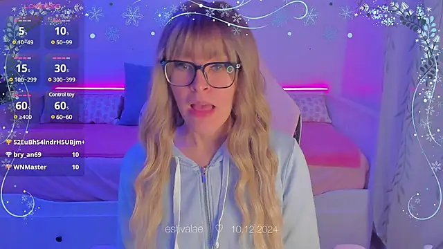 estivalae online show from December 10, 2024, 6:38 pm