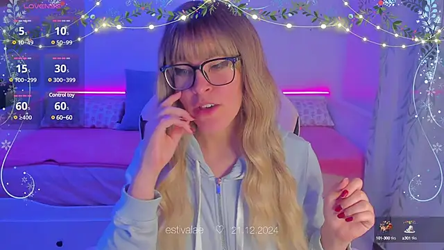 estivalae online show from December 21, 2024, 7:49 pm