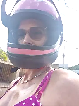 Irresistible24 online show from January 17, 2026, 5:49 pm