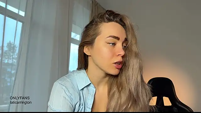 hotexclusive  online show from November 3, 2025, 4:47 am