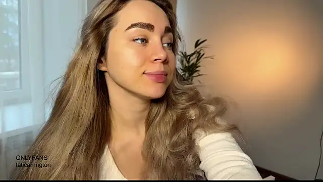 hotexclusive  online show from November 4, 2025, 4:55 am