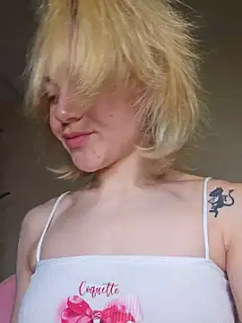 BabySPieS online show from December 18, 2024, 6:53 am