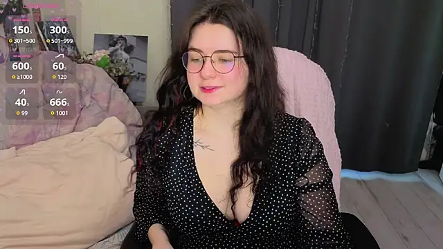 Snapshot of ss-katekisa-ss chatting on July 19, 2026, 6:00 pm ss-katekisa-ss online show from July 19, 2026, 6:00 pm