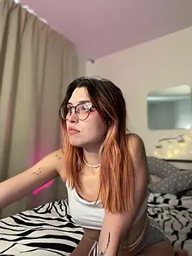 Evangeline Lawrence  online show from March 15, 2025, 1:40 pm