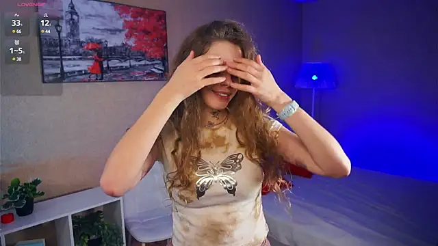 RayaNenlia online show from February 19, 2025, 5:49 am