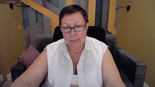 BarbaraTurners online show from January 11, 2025, 3:34 am