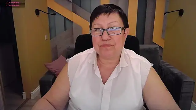 BarbaraTurners online show from February 2, 2025, 10:17 pm