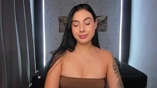 Valerie Corthez online show from May 25, 2026, 7:42 pm