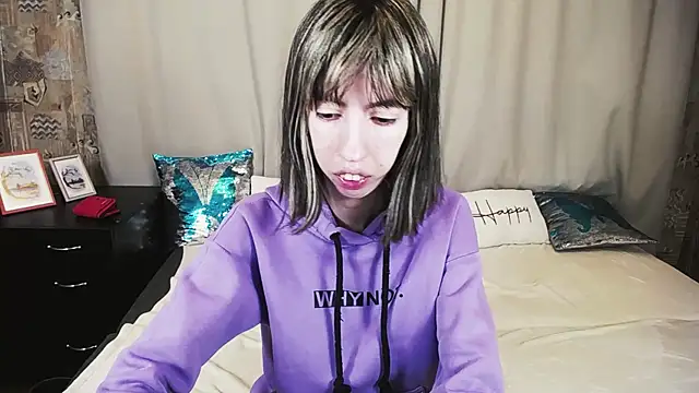 Unusual G online show from October 1, 2025, 5:13 am