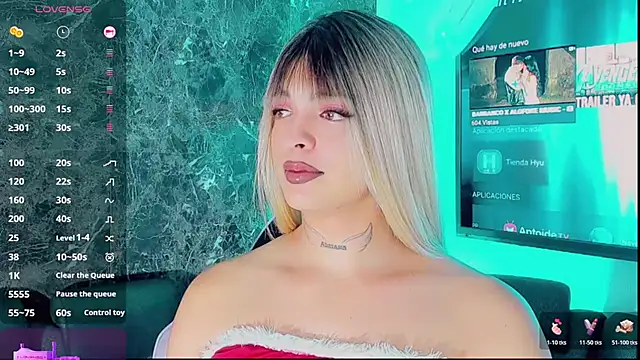 Emmaa Saenz  online show from December 14, 2025, 4:12 pm