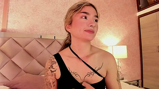 Arianavillada online show from September 26, 2025, 3:21 am