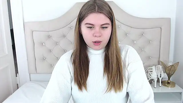 AbbyPleasure online show from December 13, 2024, 9:57 am