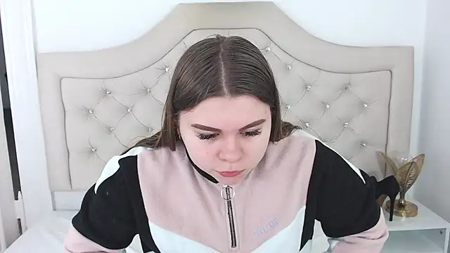 AbbyPleasure online show from December 29, 2024, 9:39 am