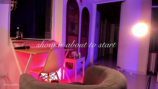 misschloe   online show from March 9, 2026, 2:15 am