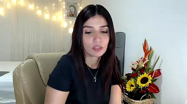 ZajiraShane online show from December 10, 2024, 10:38 am