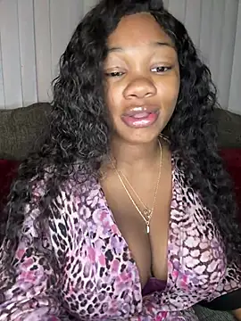 CharismaaBanx online show from February 19, 2025, 7:39 am