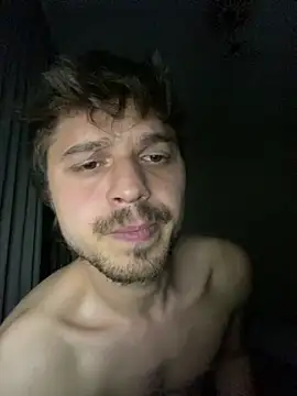 oguuxum online show from March 29, 2026, 10:43 pm