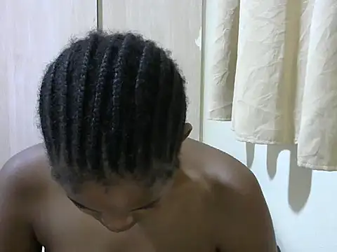 queen-sasha online show from February 27, 2025, 6:09 pm