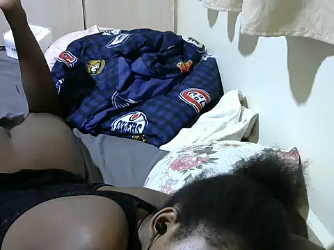 queen-sasha online show from February 28, 2025, 8:50 pm