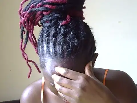 Seeexxxy-bree online show from December 15, 2025, 10:41 am