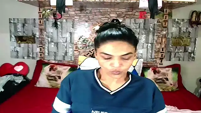 Indian Blaze00 online show from November 9, 2025, 7:34 pm