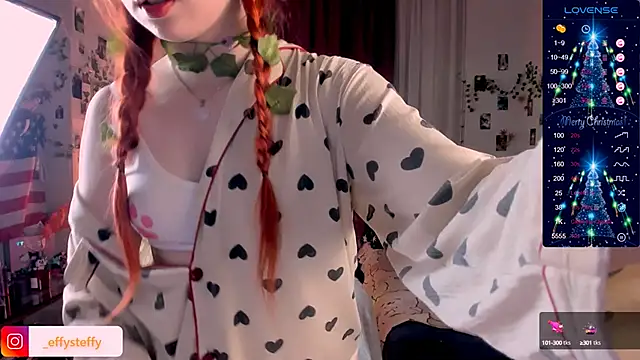 CallMeEffy1 online show from December 15, 2024, 11:42 pm