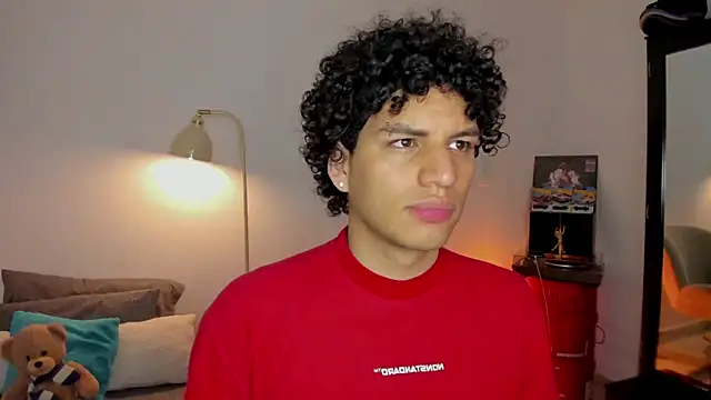 Curlblue online show from December 17, 2025, 1:22 am