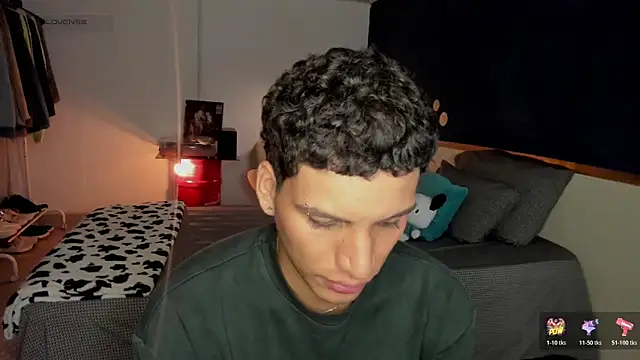 Curlblue online show from April 21, 2026, 2:37 am