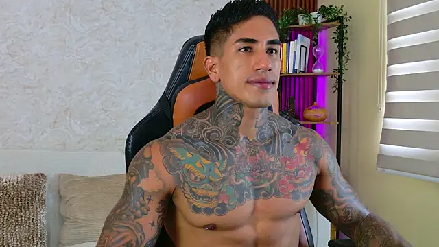 AdanReilly online show from October 4, 2025, 2:15 pm