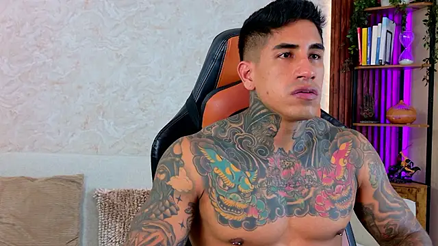 AdanReilly online show from February 27, 2026, 10:21 pm