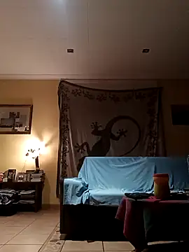 Lia Y PatrickX online show from February 3, 2025, 11:47 pm